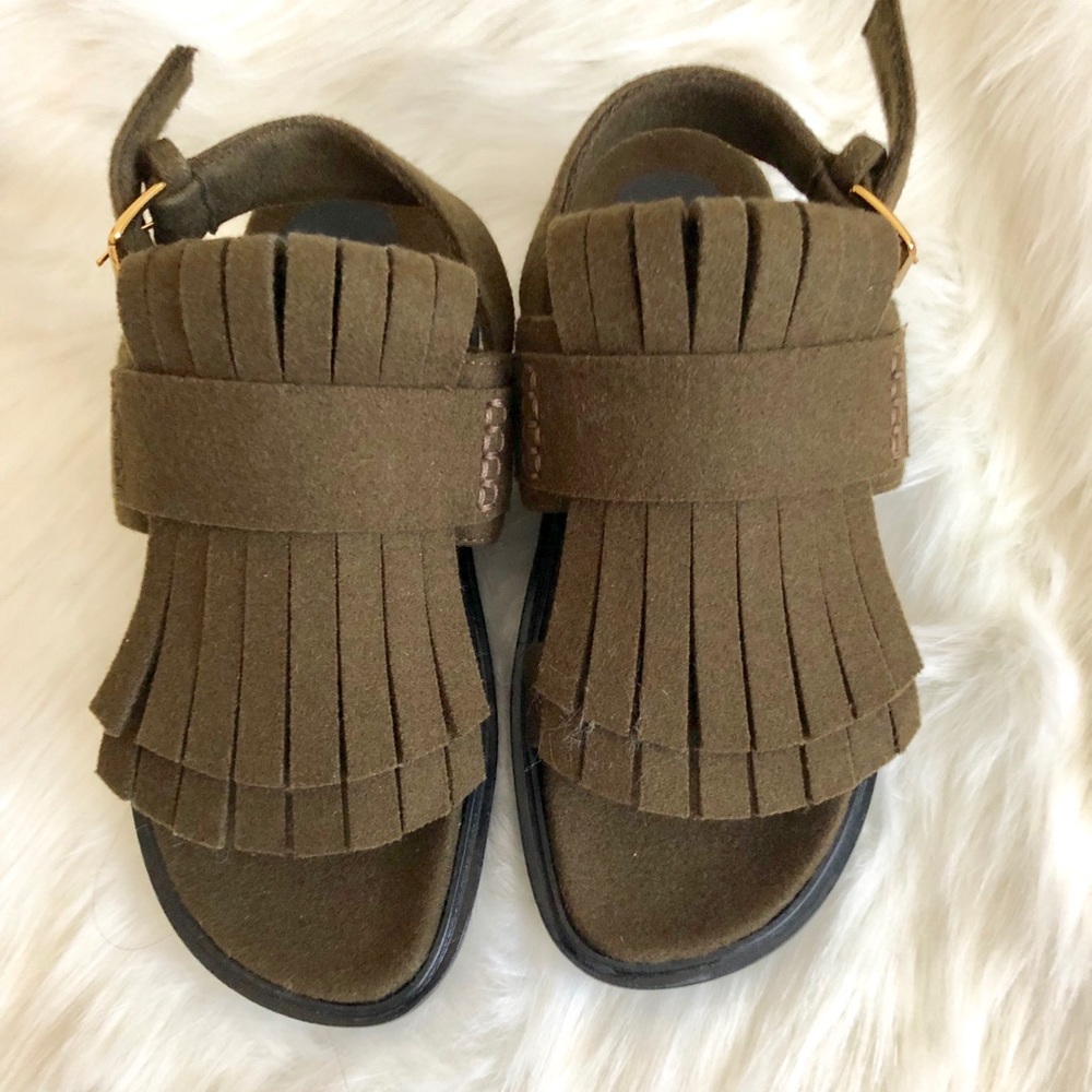 Marni Sandle
